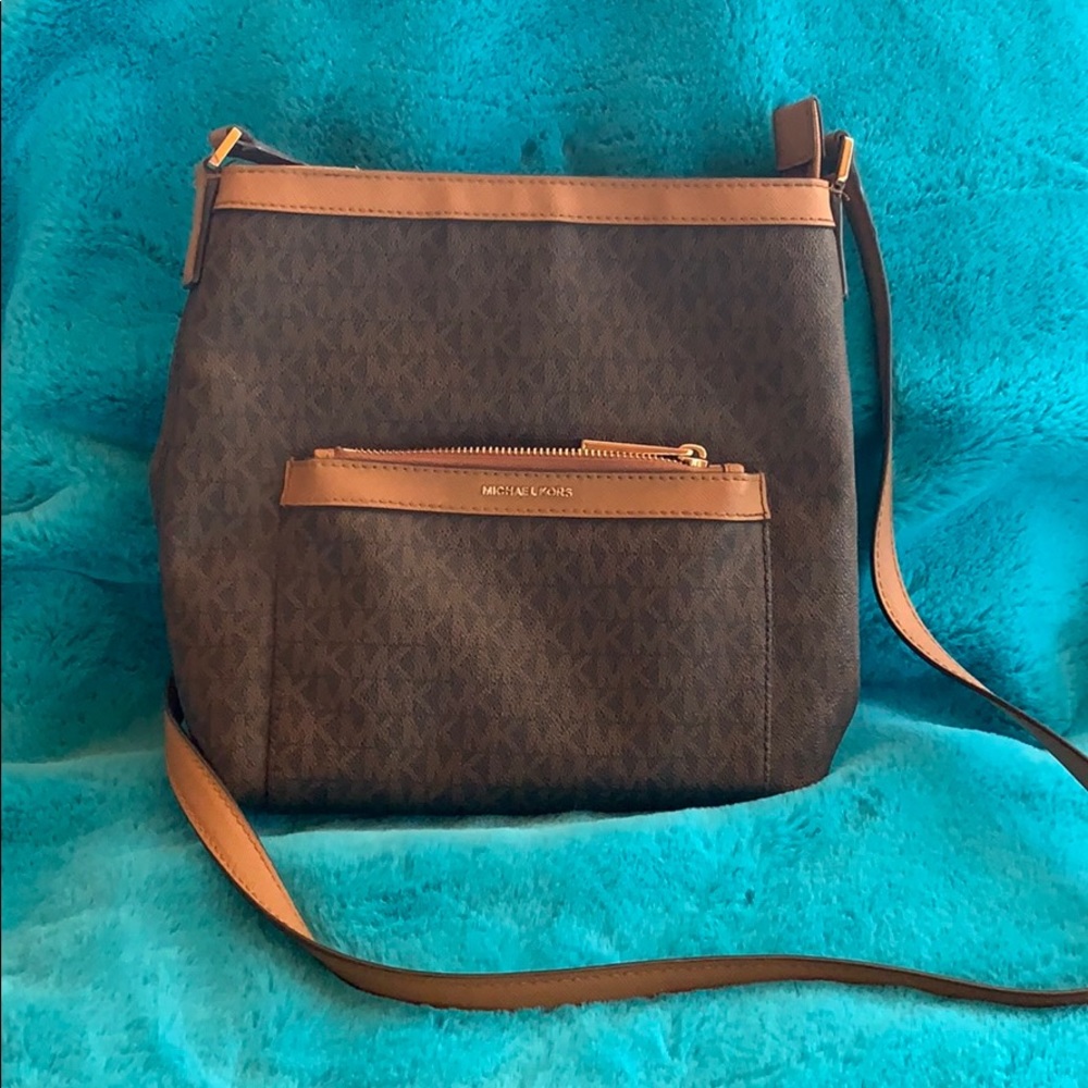 Authentic Michael Kors Crossbody bag